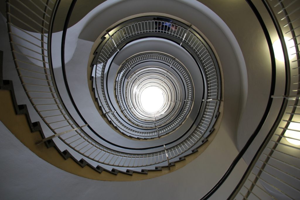 spiral-staircase-in-skyscraper